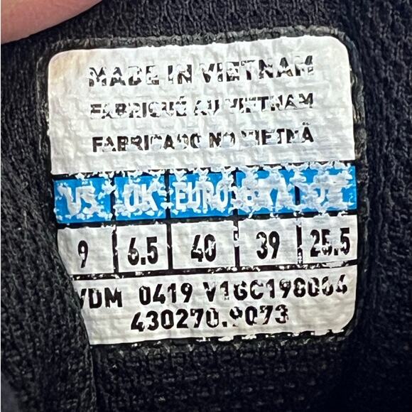 Mizuno Women 9 Black/Gray Cyclone Speed 2 Lace Up Athletic Pickleball Sneakers - Picture 2 of 10